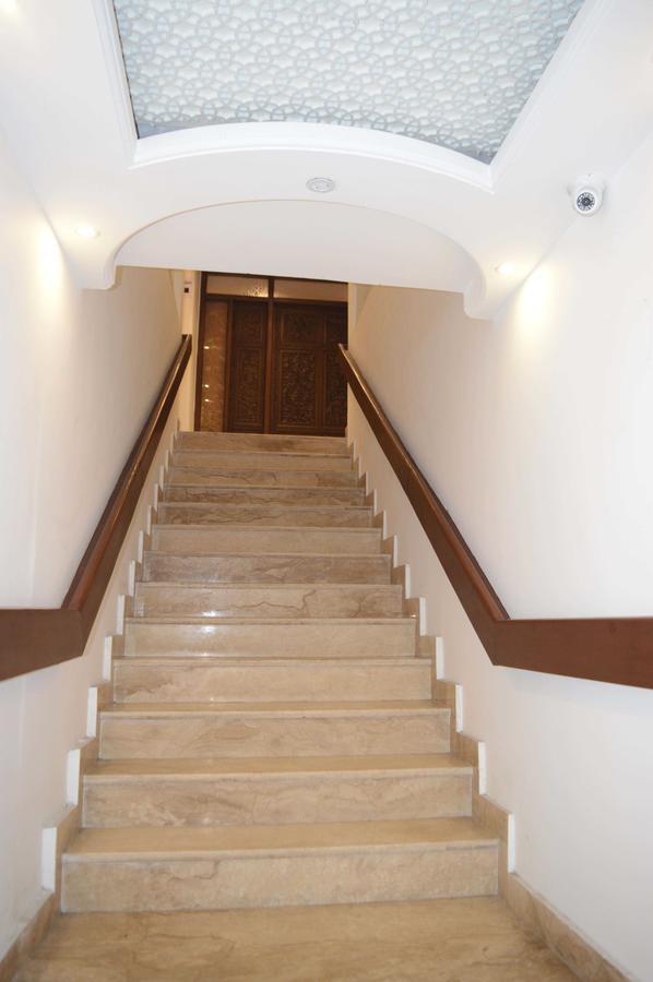 Standard Hotel And Resturant Srinagar  Exterior photo